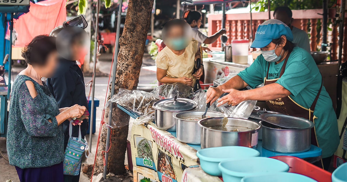 ร้านยายตุ่น อาหารอีสานริมทาง ณ อุบลราชธานี